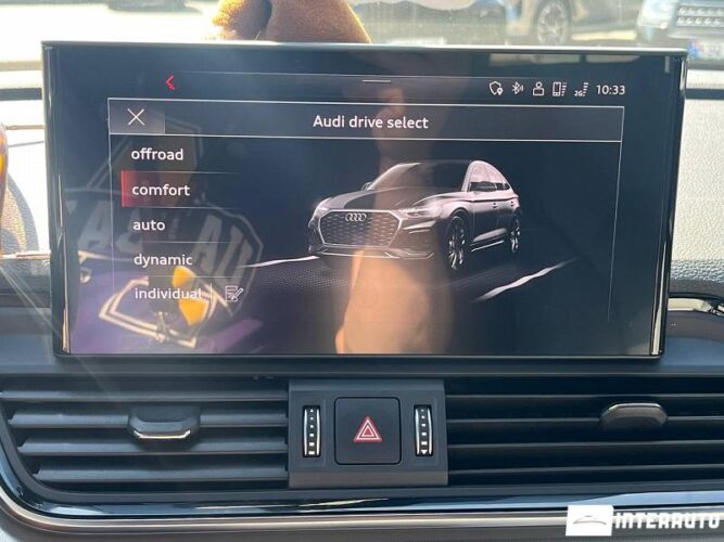 Audi Q5 Sportback 41 interauto-car