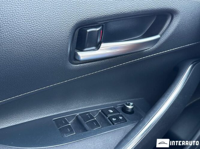 Toyota Corolla 43 interauto-car