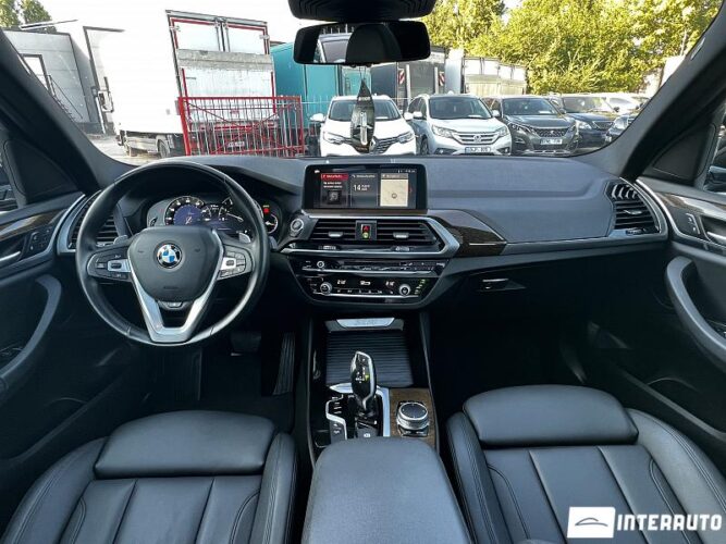 BMW X3 3.0i 38 interauto-car
