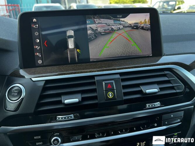 BMW X3 3.0i 41 interauto-car