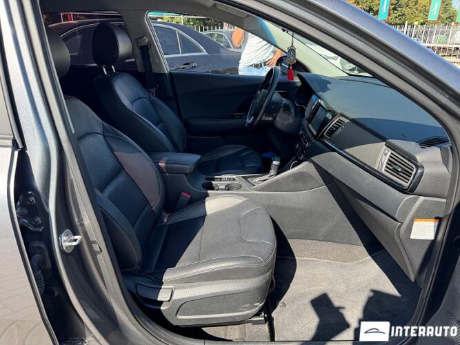 Kia Niro 32 interauto-car