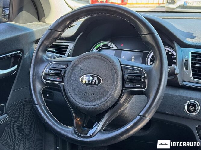 Kia Niro 35 interauto-car