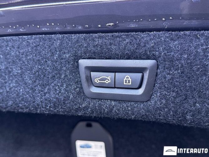 BMW 530e 41 interauto-car