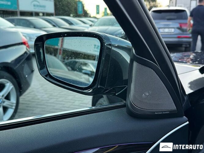 BMW 530e 42 interauto-car