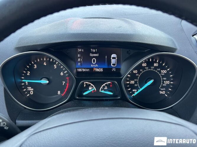 Ford Escape 41 interauto-car