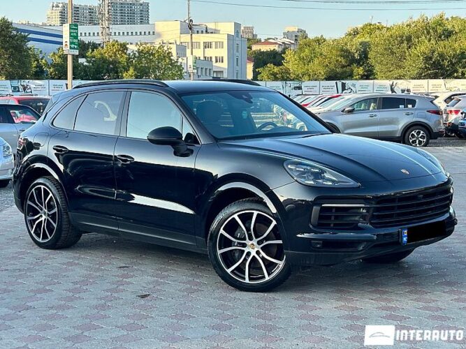 Porsche Cayenne 33 interauto-car