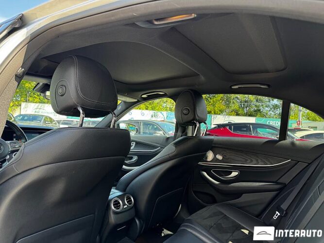 Mercedes E 300de 48 interauto-car