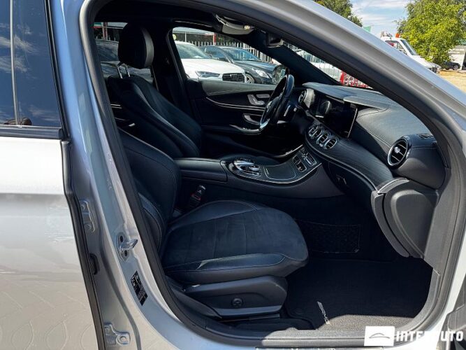 Mercedes E 300de 37 interauto-car