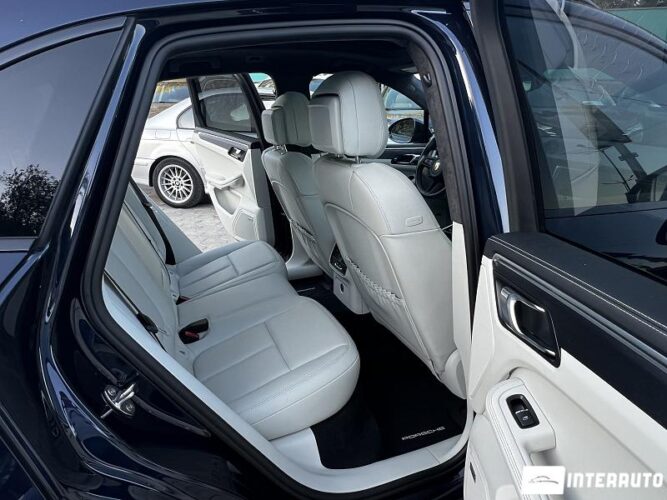 Porsche Macan GTS 46 interauto-car