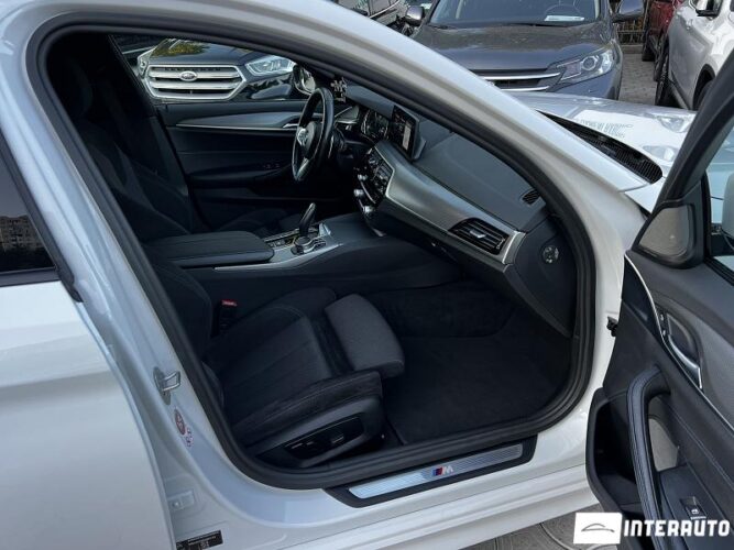 BMW 520 48 interauto-car