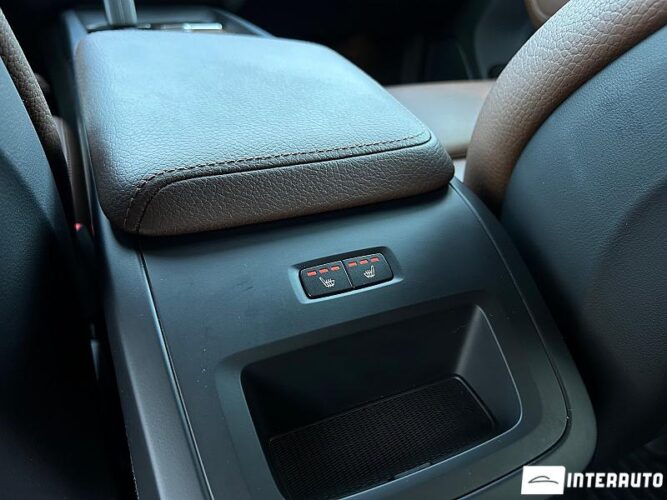 Volvo XC 60 44 interauto-car