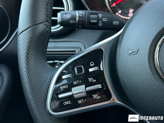 Mercedes GLC 300 42 interauto-car