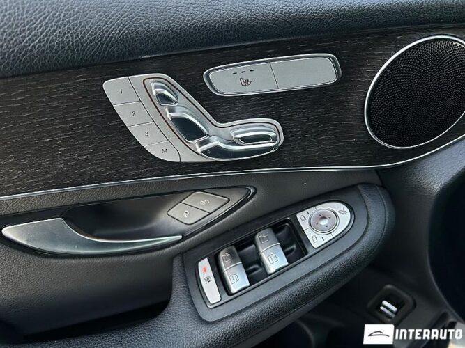 Mercedes GLC 300 39 interauto-car