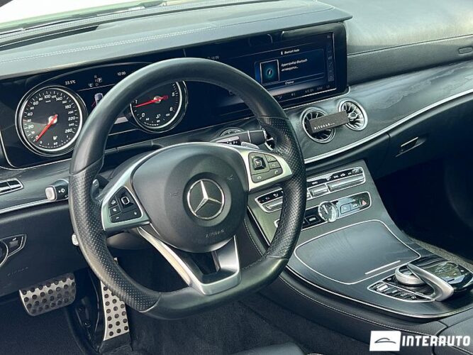 Mercedes E 220 38 interauto-car