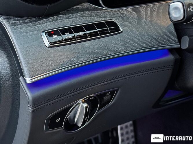 Mercedes AMG GT 43 39 interauto-car