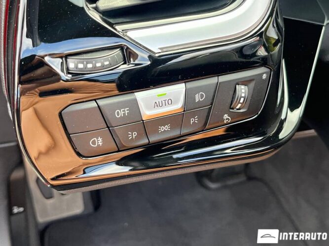 BMW Z4 43 interauto-car