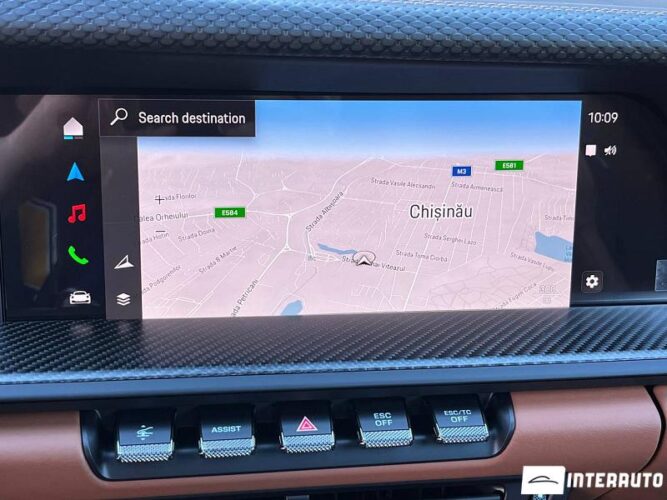 Porsche 911 GT3 44 interauto-car