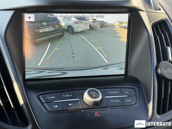 Ford Escape 40 interauto-car