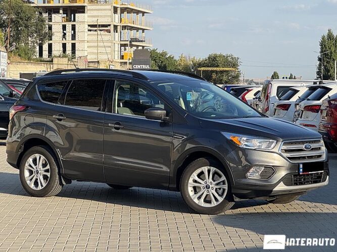 Ford Escape 32 interauto-car
