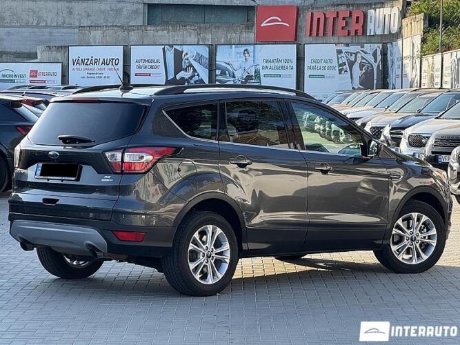 Ford Escape 34 interauto-car