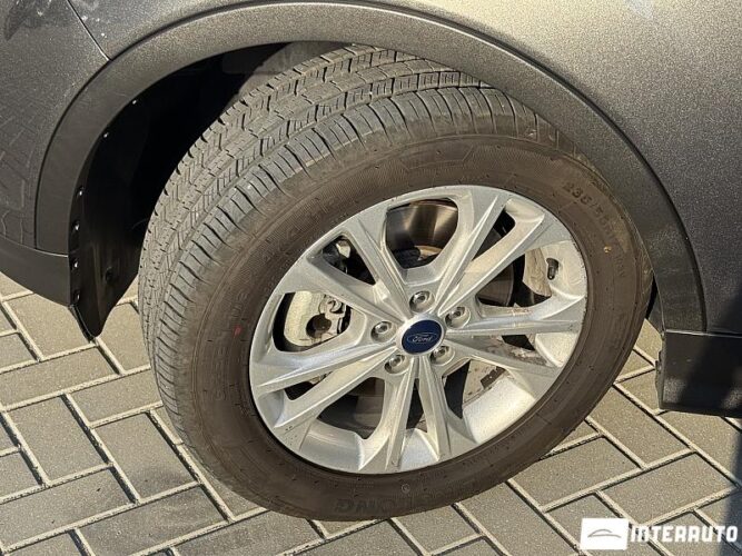 Ford Escape 47 interauto-car