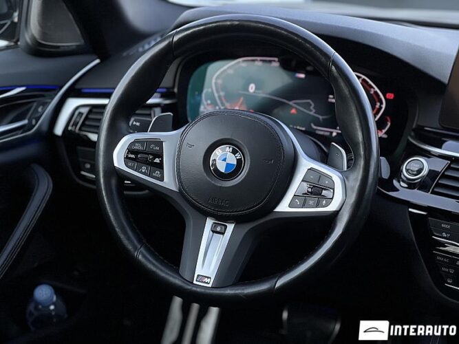 BMW 520 42 interauto-car