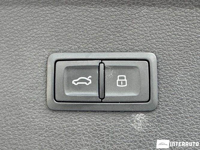 Audi Q5 58 interauto-car