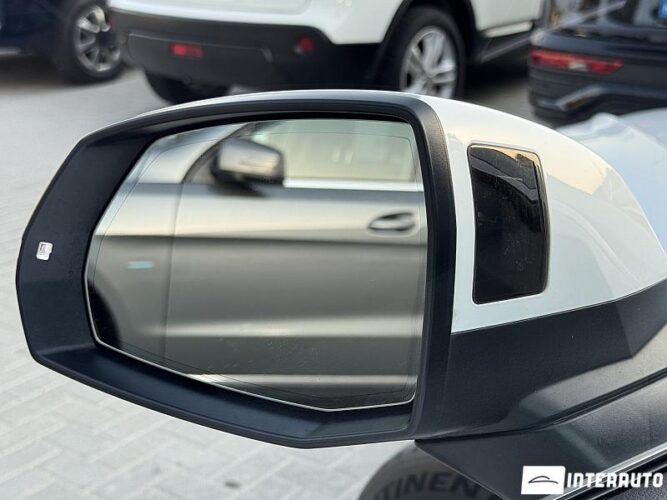 Audi Q5 54 interauto-car