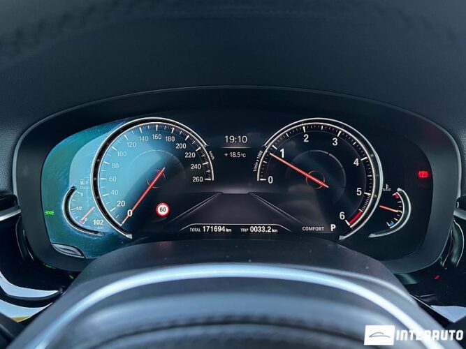 BMW 520 44 interauto-car
