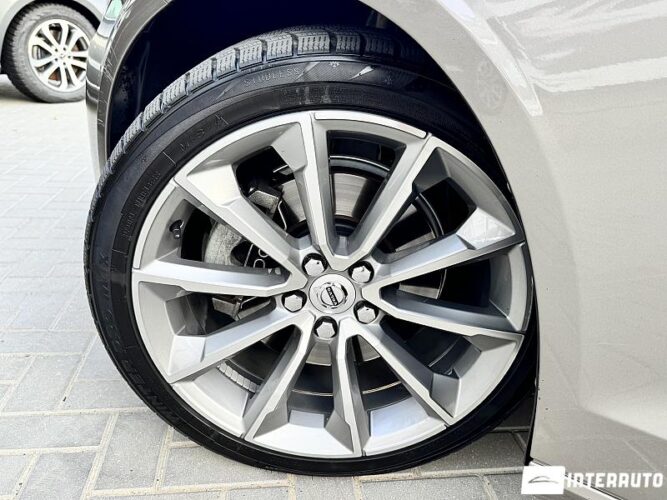 Volvo S 60 53 interauto-car