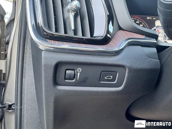 Volvo S 60 57 interauto-car