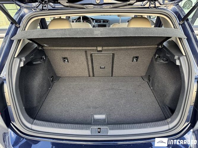 Volkswagen e-Golf 53 interauto-car