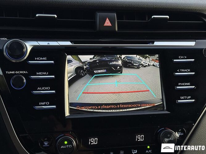 Toyota Camry 41 interauto-car