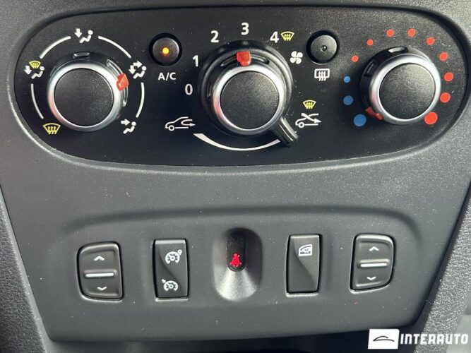 Dacia Logan MCV Stepway 41 interauto-car