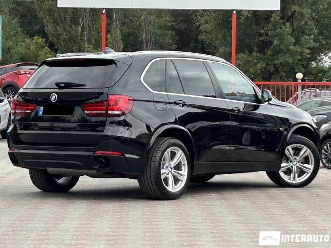BMW X5 2.5D 31 interauto-car