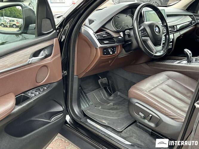 BMW X5 2.5D 33 interauto-car