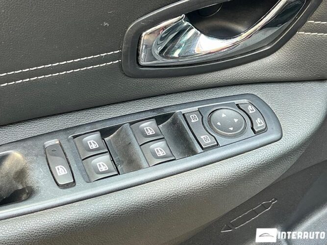 Renault Grand Scenic 40 interauto-car