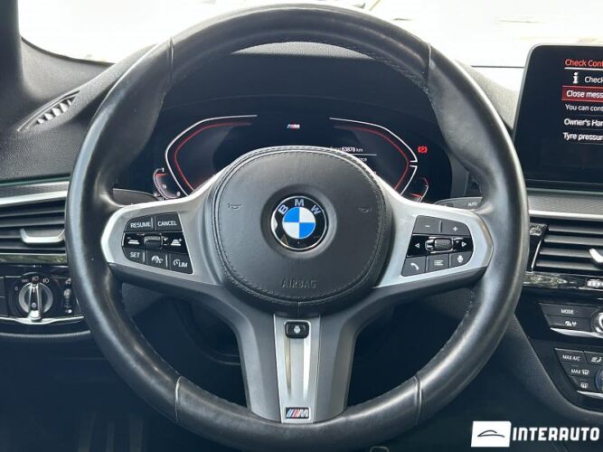 BMW 520 38 interauto-car