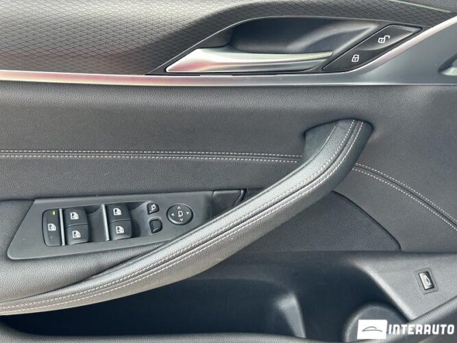 BMW 520 34 interauto-car