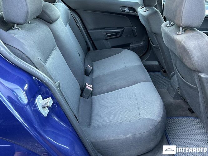 Opel Astra 40 interauto-car