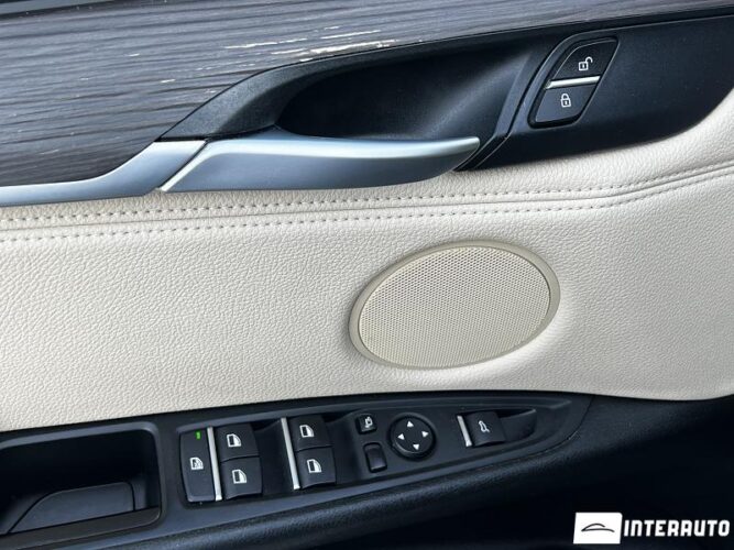 BMW X5 4.0e 49 interauto-car