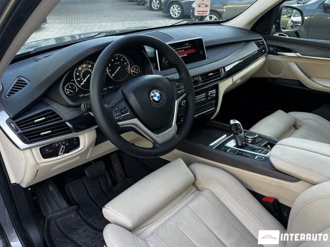 BMW X5 4.0e 37 interauto-car
