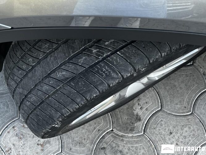 BMW X5 4.0e 52 interauto-car