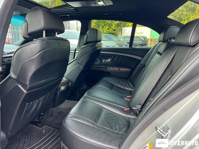 BMW 730 33 interauto-car