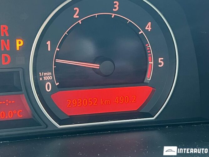 BMW 730 36 interauto-car