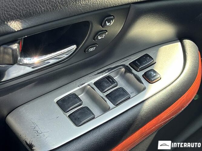 Lexus RX 400h 52 interauto-car