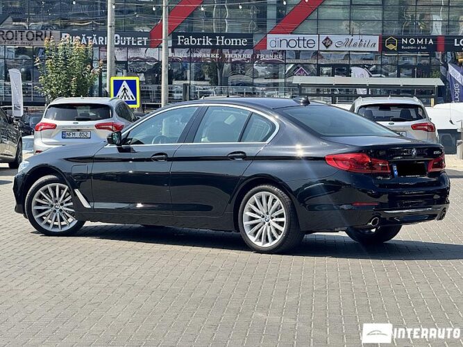 BMW 530e 40 interauto-car