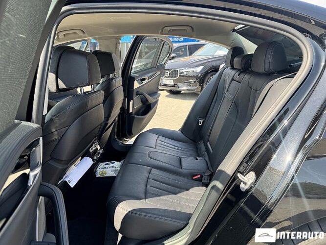 BMW 530e 50 interauto-car