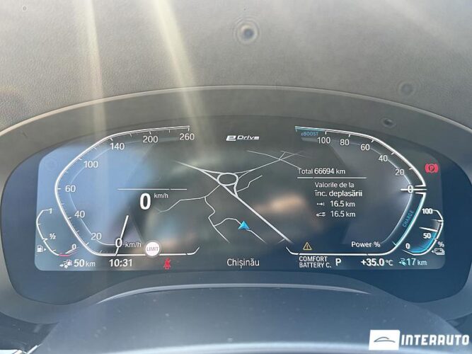 BMW 530e 45 interauto-car