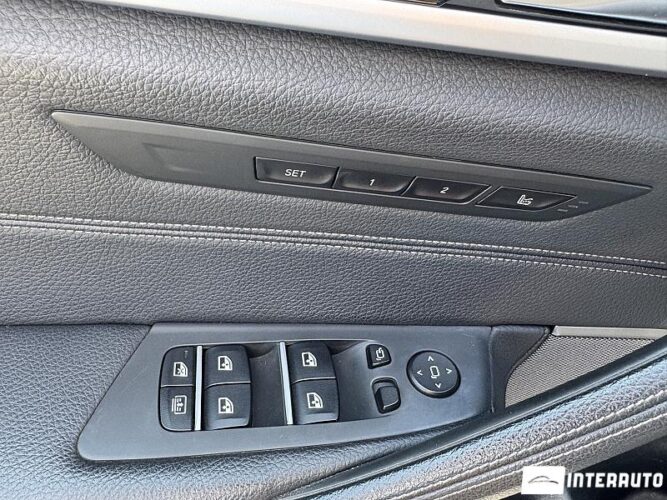 BMW 530e 58 interauto-car